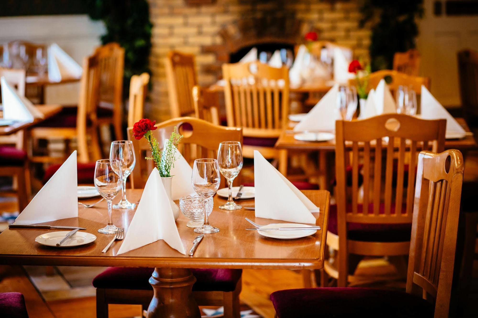 Gleeson'S Restaurant & Rooms Roscommon Exterior foto
